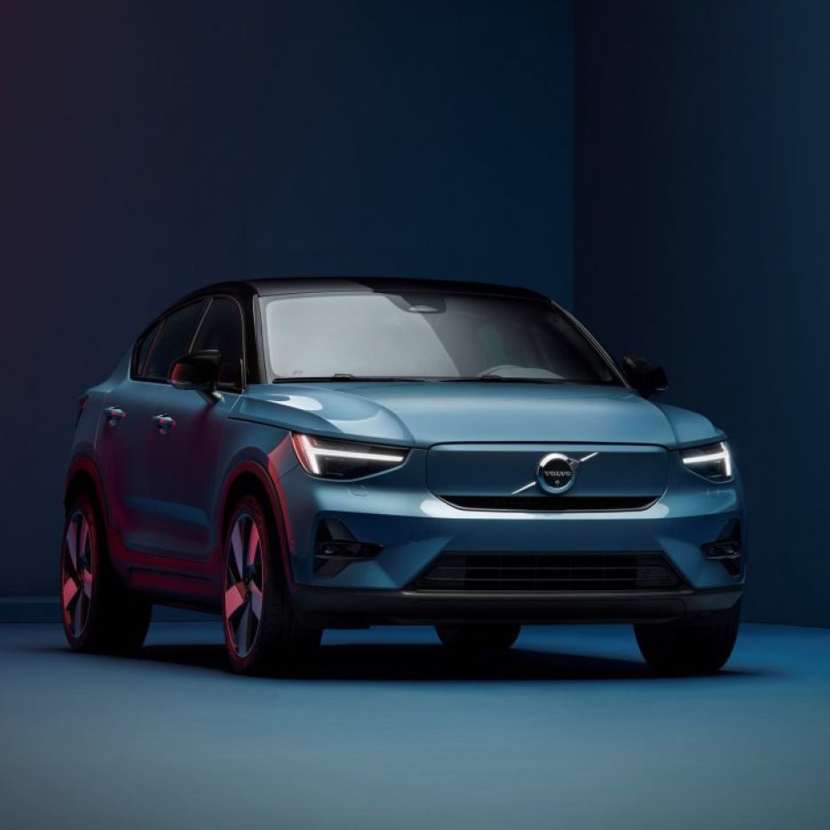 Auto selezionate e garantite: offriamo vetture nuove, usate e km zero controllate e certificate, per assicurare qualità e tranquillità d’acquisto.